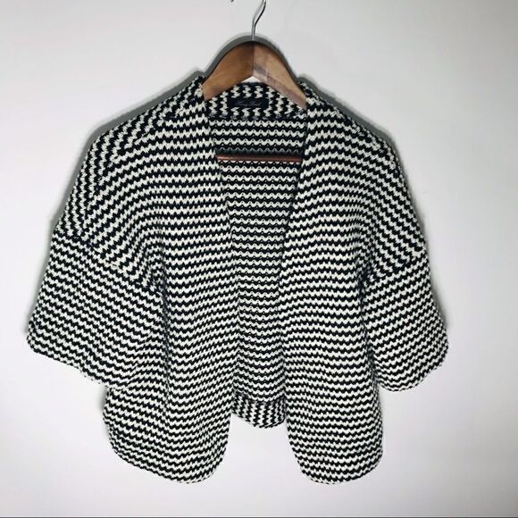 Honey Punch Blazer    - Picture 1 of 4